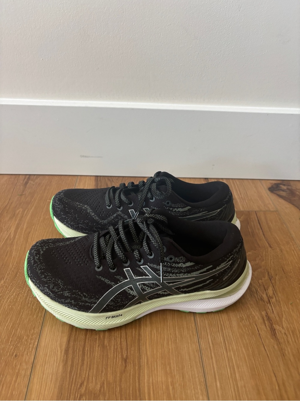 ASICS Women’s Gel-Kayano 29 Running Shoes - Black & Lime